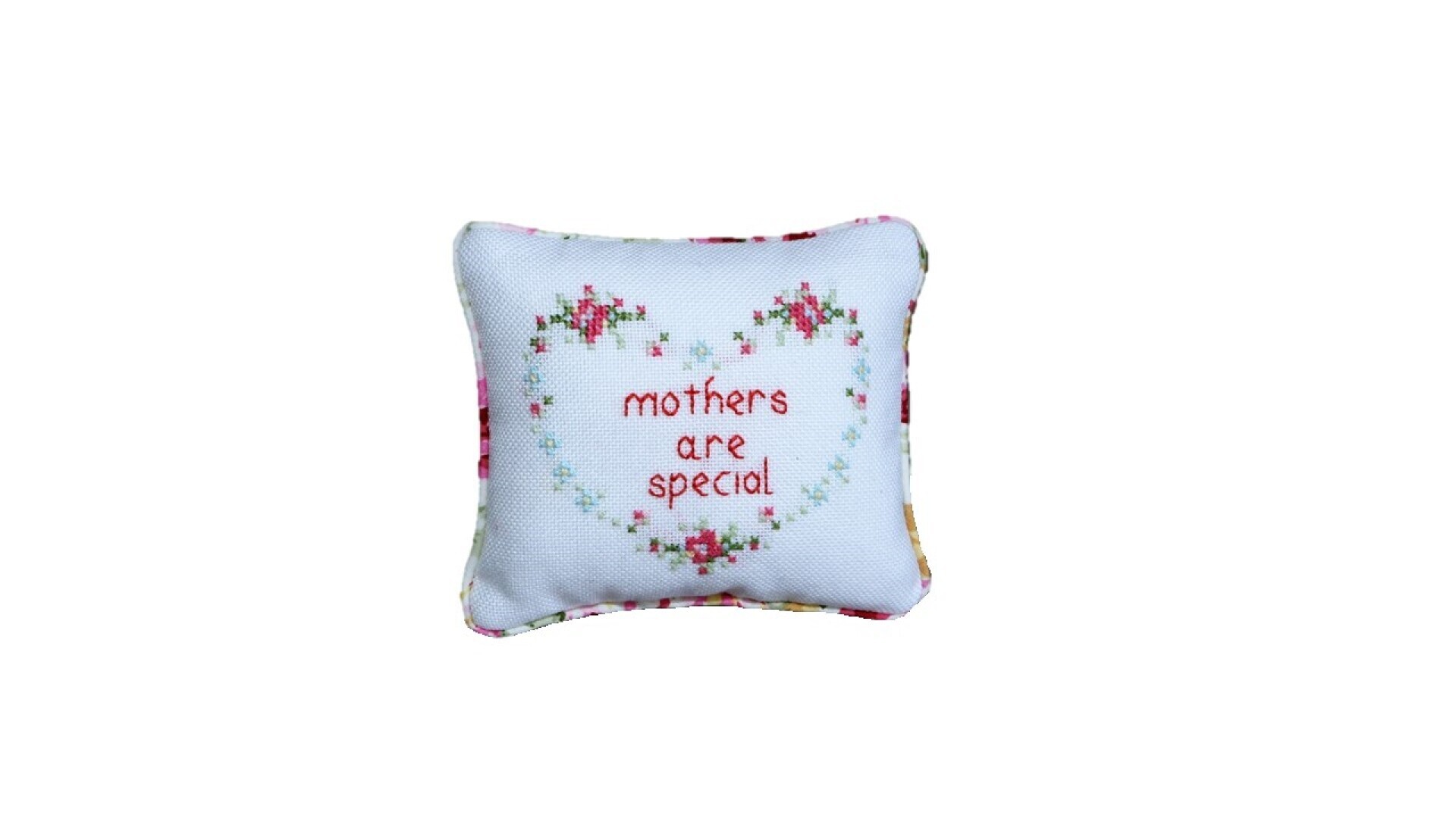 Speldenkussen; Mothers are special; rood