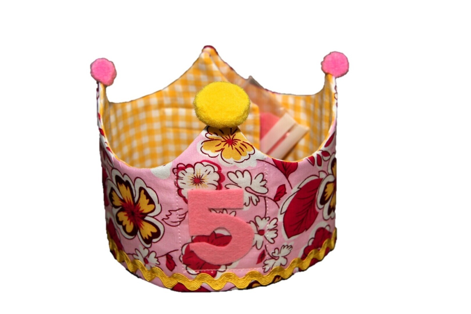 Feestkroon met verwisselbare cijfers 1-5; roze met gele bloem