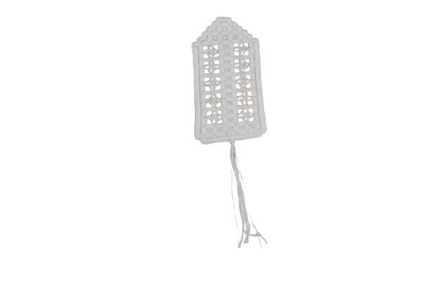 Boekenlegger, hardanger off-white, 10x4 cm, opengewerkt